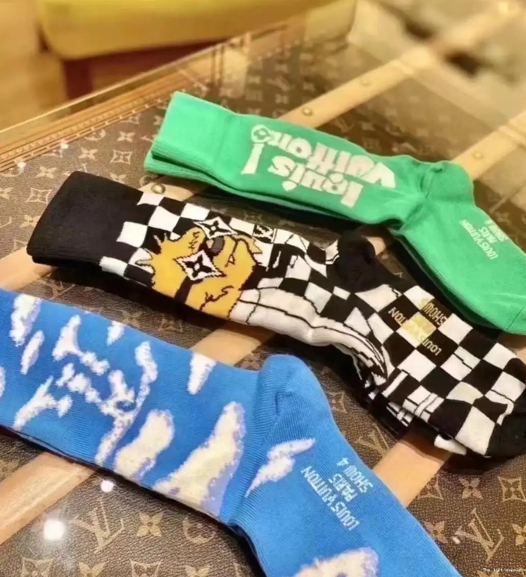 CUSTOM SOCKS LV BOX WITH 0624